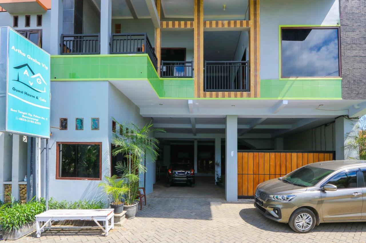 Oyo 2453 Artha Graha Vip Hotell Banyuwangi  Exteriör bild